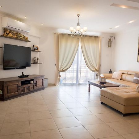Kimray Boutique Apartment - Indulge In Comfort, Embrace Tranquility Marsaskala Exterior photo